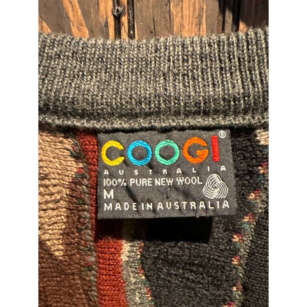 Vintage Coogi Australia 3D Knit Wool V-Neck Sweater Multicolor Mens XL 26x29 - Picture 2 of 2